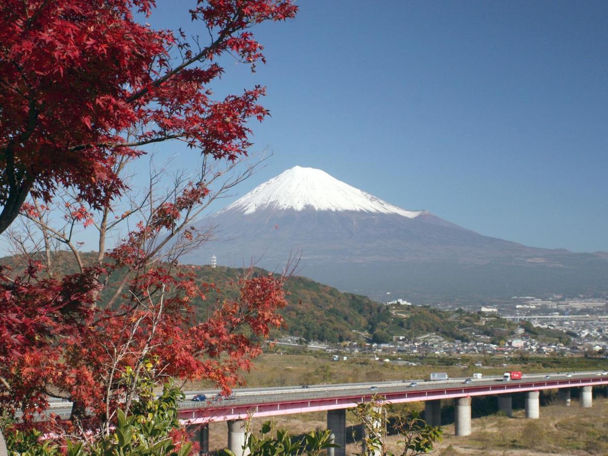 Fuji-Shi Business Hotel Furuiya Ryokan Fudzsi Kültér fotó