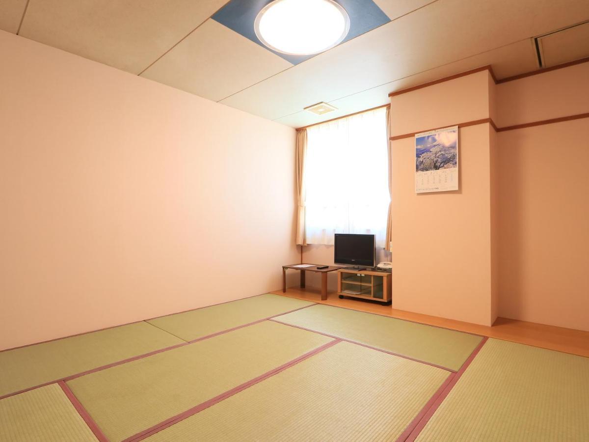 Fuji-Shi Business Hotel Furuiya Ryokan Fudzsi Kültér fotó