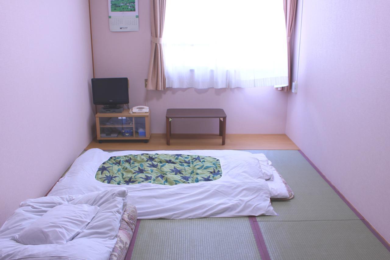 Fuji-Shi Business Hotel Furuiya Ryokan Fudzsi Kültér fotó